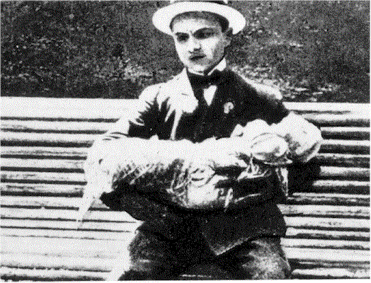 Plod1.gif (83494 bytes)